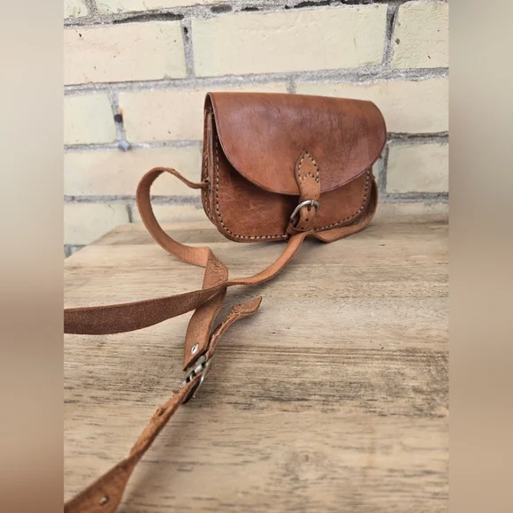 Handcrafted Leather Mini Crossbody - Picture 11 of 11